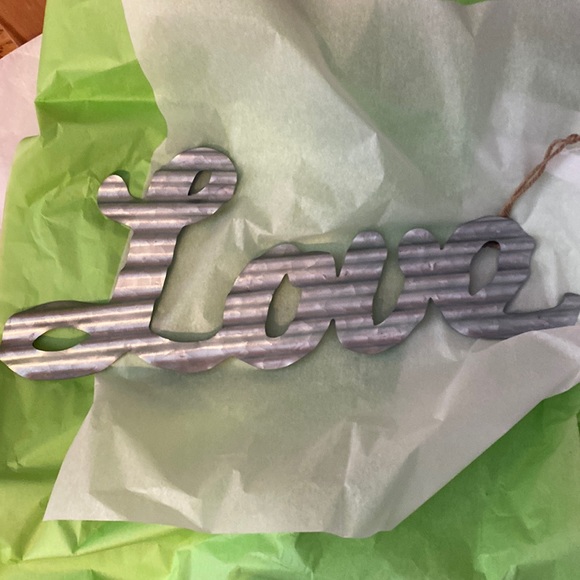 Galvanized Love sign - Picture 1 of 2